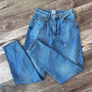 BDG Urban Outfitters Jeans
Size 27